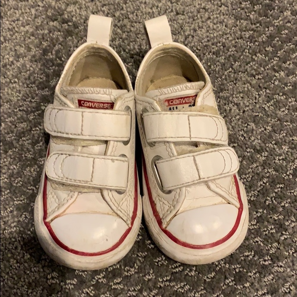 Toddler size 5 CONVERSE leather strap shoes// used